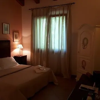 Ai Carpini Hotel